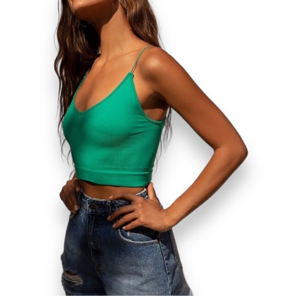 NWOT Free People Brami Ribbed V-Neck In Color In Forest Green Size M/L - Picture 2 of 5